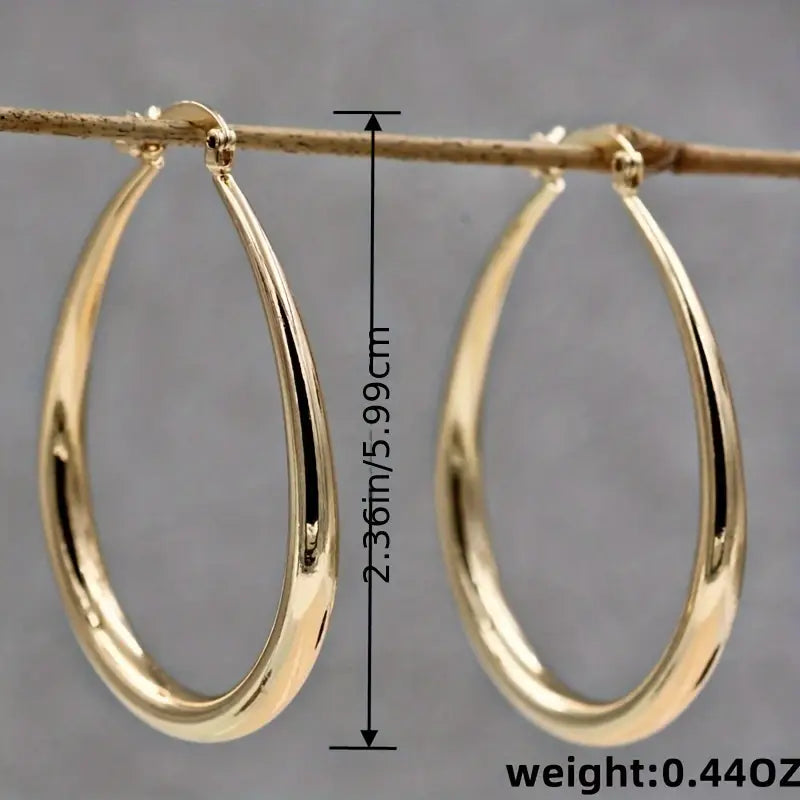 Elegant Gold Hoop Earrings