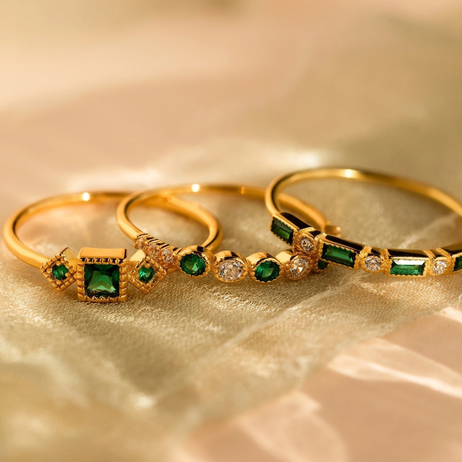 Alex - Unique Inlaid Zirconia Ring Set