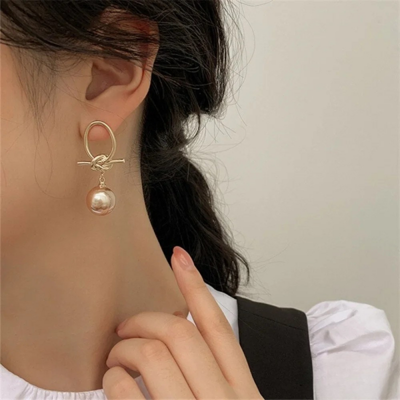 Elegant Pearl Drop Earrings