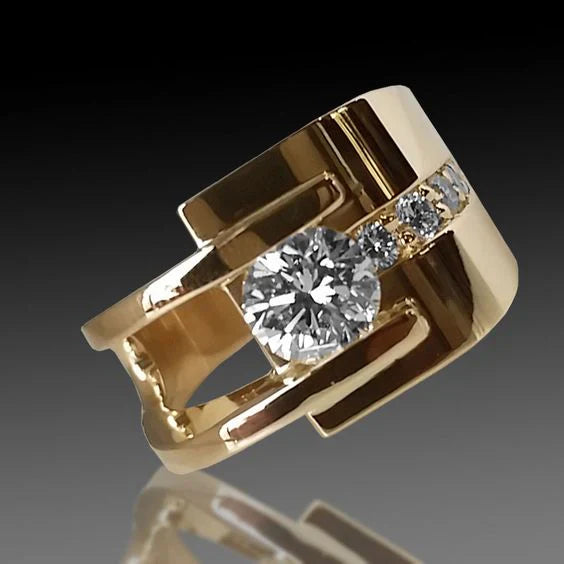 Vintage Gold Irregular Zirconia Ring